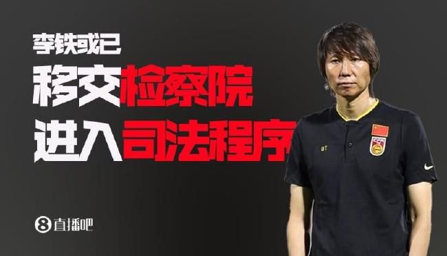 在丈夫面前弄湿股沟的妻子